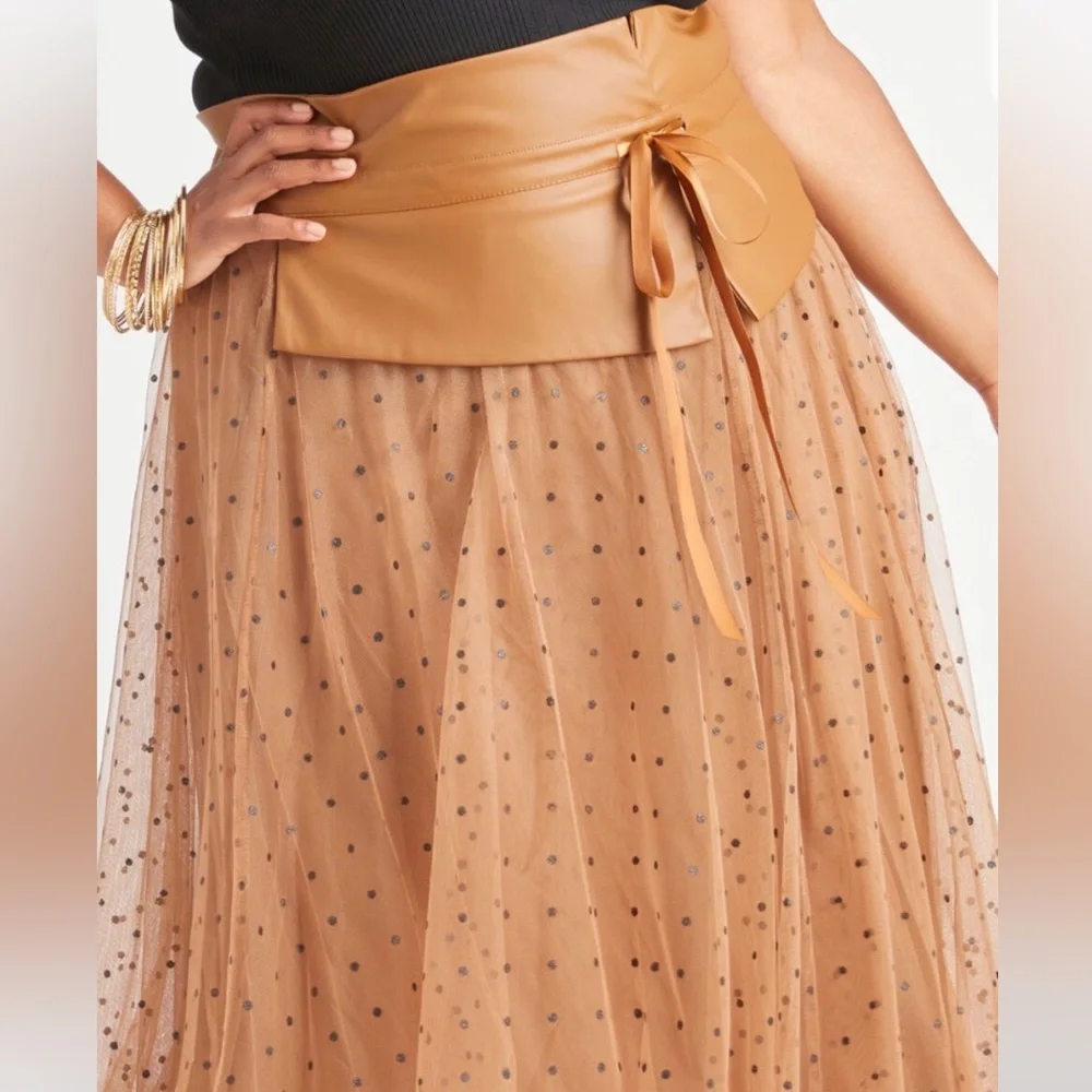 Brand New Polka Midi/ Maxi Skirt 22/24 & 26/28 - Picture 2 of 16